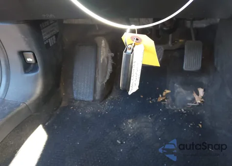 2018 Honda Clarity Plug-In Hybrid Touring z USA, uszkodzony, nr VIN JHMZC5F39JC001840